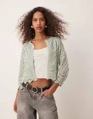 ジェイディーワイ レディース アウター カーディガン クロップド JDY 34 sleeve cropped eyelet cardigan in light sage LIGHT GREEN グリーン
