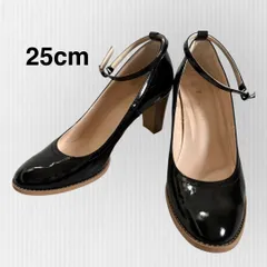 【ダイアナ】エナメル　アンクルストラップパンプス　ラウンドトゥ　黒　日本製　25cm ブラック　ヒール