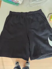 ナイキ スウッシュ ブラック ハーフパンツ Lサイズ