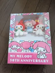 「マイメロ・50周年アニバーサリー、マスコット人形」