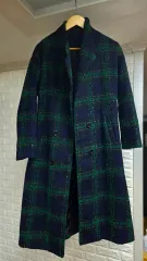 チェックロングコート