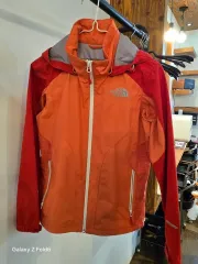 THE NORTH FACE ザノースフェイス オレンジ/レッド レディース ウィンドブレーカー sサイズ 出品