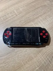 8630 PlayStation ポータブル PSP 3000 ブラック レッド ジャンク品