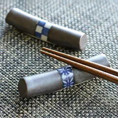 箸置き おしゃれ 和モダン 丸棒 正月 はしおき 陶器 食器 （ カトラリーレスト 箸置 市松模様 七宝 箸おき 箸やすめ 箸休め カトラリー レスト ハシオキ お箸 箸 置き 結婚祝い 可愛い 日本製 ）)