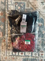 ジョーダン x リーバイス ショートスリーブ Tシャツ (新品 XL 110)