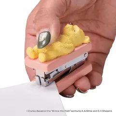 ステープラー くまのプーさん Classic Pooh ステンプラー ディズニー Disney （ 文具 文房具 ステーショナリー ミニ インテリア デスク 机 オフィス 機能的 便利 アイテム コンパクト 持ち運び 雑貨 かわいい ）)