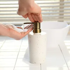 ディスペンサー 泡 360ml TEPPU 泡タイプ おしゃれ 手洗い ハンドソープ （ 泡ハンドソープ 詰替えボトル 液体石けん 詰め替え ボトル 詰替え 洗顔 ムースボトル プラスチック 丸型 丸 洗面用品 洗面グッズ 白 ホワイト ）)のサムネイル