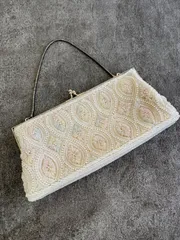 フォーマルバック  パール＆ビーズ刺繍 クラッチバッグ ホワイト×パステルカラー 結婚式 パーティ フォーマル 一点もの レトロ ヴィンテージ アンティーク ハンドメイド