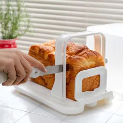 食パン スライサー アラモード ナイフ付 （ パン切りガイド 食パンカッター 食パンスライサー パンスライサー パンカット スライス 4枚切り 5枚切り 6枚切り 8枚切り 厚み調節 薄切り 厚切り ホームベーカリー 自家製 簡単 ）)のサムネイル