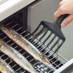 ターナー アラクック グリルスクーパー ワイド （ ヘラ 返し フライ返し 幅広 ワイドターナー 魚焼き器 焼き魚 焼魚 煮魚 グリル 焼き網 魚焼きグリル グリル調理 ）)のサムネイル