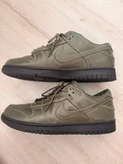 ナイキ ダンク ロー レトロ プレミアム QS アミ オリーブ 280