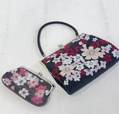 フォーマルバック  ビーズ総刺繍 2点まとめて がま口バッグ 黒に赤やピンクの花柄 結婚式 パーティ フォーマル 一点もの レトロ ヴィンテージ アンティーク ハンドメイド