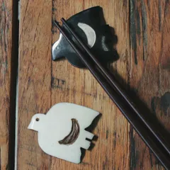 箸置き 4.5cm BONE チドリ 水牛の骨 （ 箸置 箸おき はし置き はしおき カトラリーレスト 動物 アニマル トリ とり 箸休め 箸 置き おしゃれ 北欧風 天然素材 キッチン雑貨 ）)