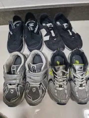 男の子用靴 (New Balance Kids 1906 など 3足 おまけ付き)