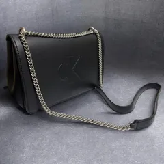 【新品】Calvin Klein CK エンボス チェーンショルダーバッグ ブラック
