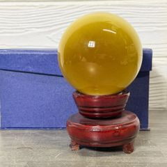 中国珠宝玉石協会 水晶玉 飾台付 - メルカリ