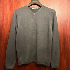 MADE IN ITALY製 Cruciani ウールVネックセーター チャコールグレー 44サイズ