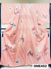 【着物】小紋　袷　正絹　蝶々　桜色　着物　和装　OME452