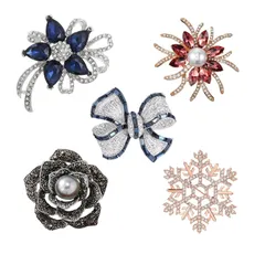 【新着商品】人気 お返し プレゼント ホワイトデー ギフト バレンタイン 記念日 誕生日 クリスマス 結婚式 贈り物 入学式 合金 ジュエリー 子供 レディース メンズ ファッション キラキラ エレガントな花形 輝くキュービックジルコニア ピンバッジ ブローチ