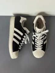 アディダス スーパースター82 검흰 スニーカー