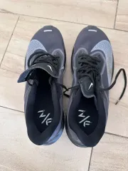 (265) NIKE ズーム フライ 6 ブラック ライト スモーク グレー ランニングシューズ