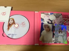 TWICE アルバム