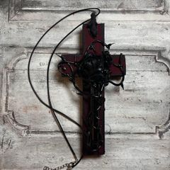 【1点限定作品】異端審問官の携行聖遺物箱 1点限定作品】異端審問官の携行聖遺物箱 - メルカリ