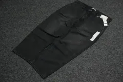 (40) ユニクロ U ワイドフィット テーパードデニム