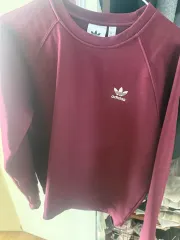 アディダス 裏起毛パーカー