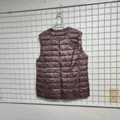 ユニクロ ダウンベスト (レディース 100)