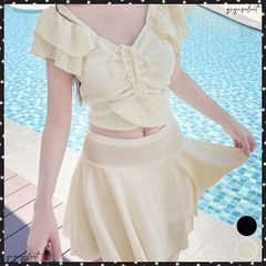 Two-piece women's swimsuit set: drawstring top with ruffled sleeves, flared skirt with built-in inner shorts to prevent accidental exposure, figure-flattering swimsuit for moms, modest swimsuit, tummy-covering swimsuit, cute swimsuit for women, stylish swimsuit for water play, free shipping.