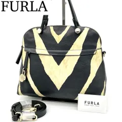 【美品】FURLA PIPER ハンドバッグ 2way ハーフムーン ゼブラ柄