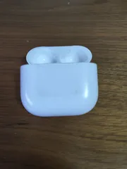 （正規品）Apple AirPods 第4世代 充電ケースのみ ノイキャン無し