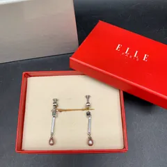 E416 ELLE PARISブランド Iラインイヤリング パールモチーフ 未使用保管品 シルバーカラー レディースアクセサリーのサムネイル