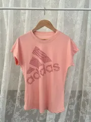 XS) adidas ウィメンズ BOSS ロゴ 半袖 Tシャツ
