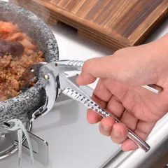 やっとこ ビビンバ用 鍋つかみ チッケ 味覚探訪 韓国編 （ ヤットコ ヤットコ鍋用はさみ やっとこ鍋つかみ 取っ手のない鍋用 やっとこ鍋 スキレット グリルパン すべり止め付き ）)のサムネイル