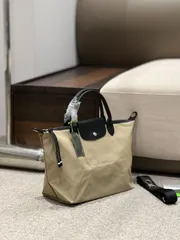 👜✨🌈【新品 未使用】 LONGCHAMP Pliage ロンシャン ル プリアージュ  即日発送 1-2日発送 エナジートップハンドルバッグ トートバッグ S HSR1512 人気  ファション 抜群 定番デザイン 299 とうどいろ