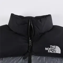 THE NORTH FACE ザノースフェイス ユニセックス Nuptse(ヌプシ) ダウン ジャケット グレー カラー M サイズ