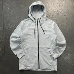 100 アンダーアーマー フードジップアップ