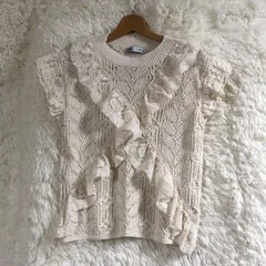 ZARA　ザラ　フリル付き　レース編み　ノースリーブ　アイボリーカラー　Lサイズ