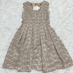 華やか総レース♡ ベージュ　タンクトップ　パーティにも