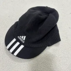 OS アディダスゴルフ サンバイザー ニット キャップ 1223