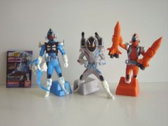 ♯iqi13GD的中祈願!勝馬蹄鉄ストラップ人気1種 - メルカリ