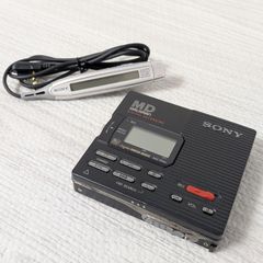 SONY TCD-D100 専用リモコン RM-ED100と純正イヤホン SONY TCD-D100 専用リモコン RM-ED100と純正イヤホン