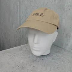 FILA 刺繍ロゴキャップ マジックテープ調整 ベージュカラー 〇□