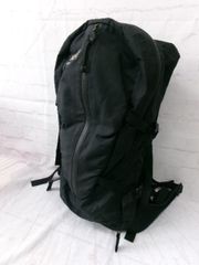 2025年 UR DOORS購入 SALOMON バックパック リュック 黒 - メルカリ