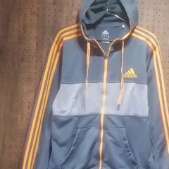 adidas アディダス　CLIMALITE　フルジップパーカー　ワンポイントロゴ刺しゅう　サイズM（J　O）