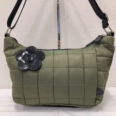 パリエロチカ KOO カメリア カモフラ未使用長期保管品ペットキャリー