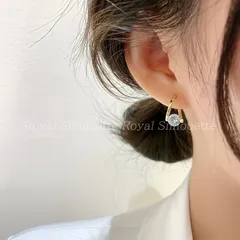 ピアス 耳飾り ゴールドカラー 金色 ジルコニア風 ジルコン風 フェイクストーン キラキラ 可愛い 大人可愛い シンプル レディース ジュエリー イベント パーティー 大人かわいい デイリー ガーリー フェミニン 個性的 結婚式 デート