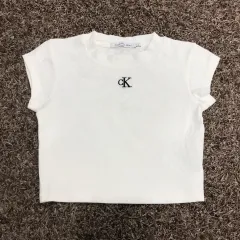 S カルバン・クライン クロップド Tシャツ